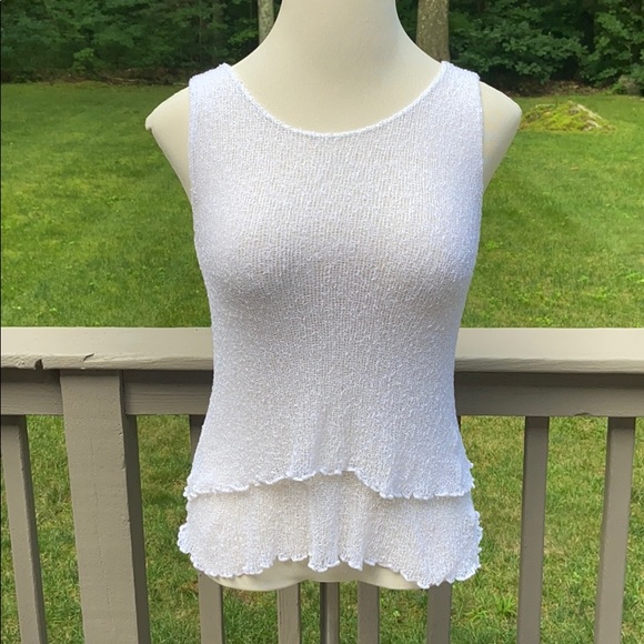 Tops - Lost River Lightweight White Tiered Tank Top Sz M